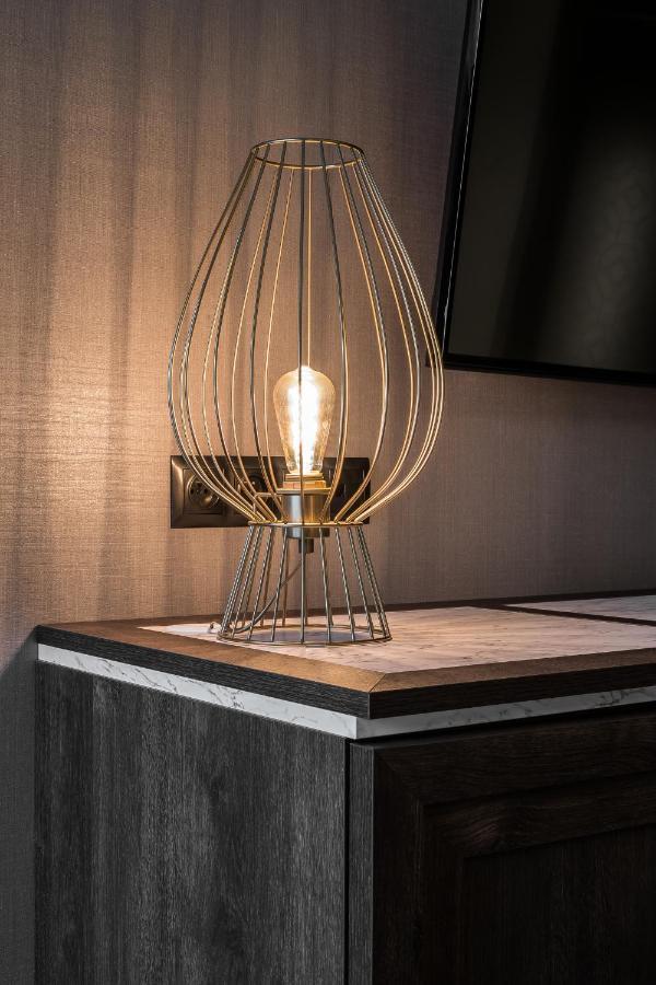 Nosalowy Park Hotel & Spa Zakopane Exterior foto A table lamp