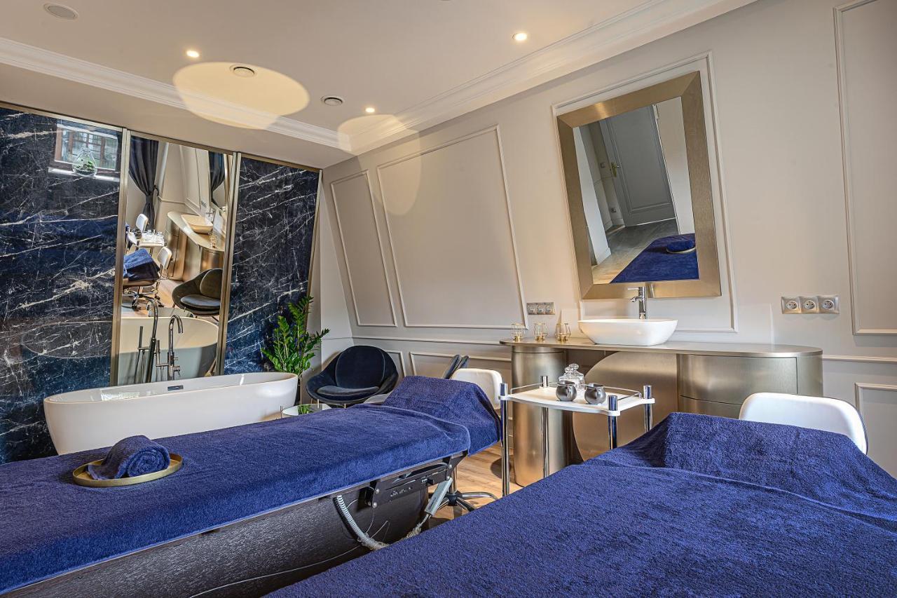 Nosalowy Park Hotel & Spa Zakopane Exterior foto Treatment room at The Harley Street Clinic