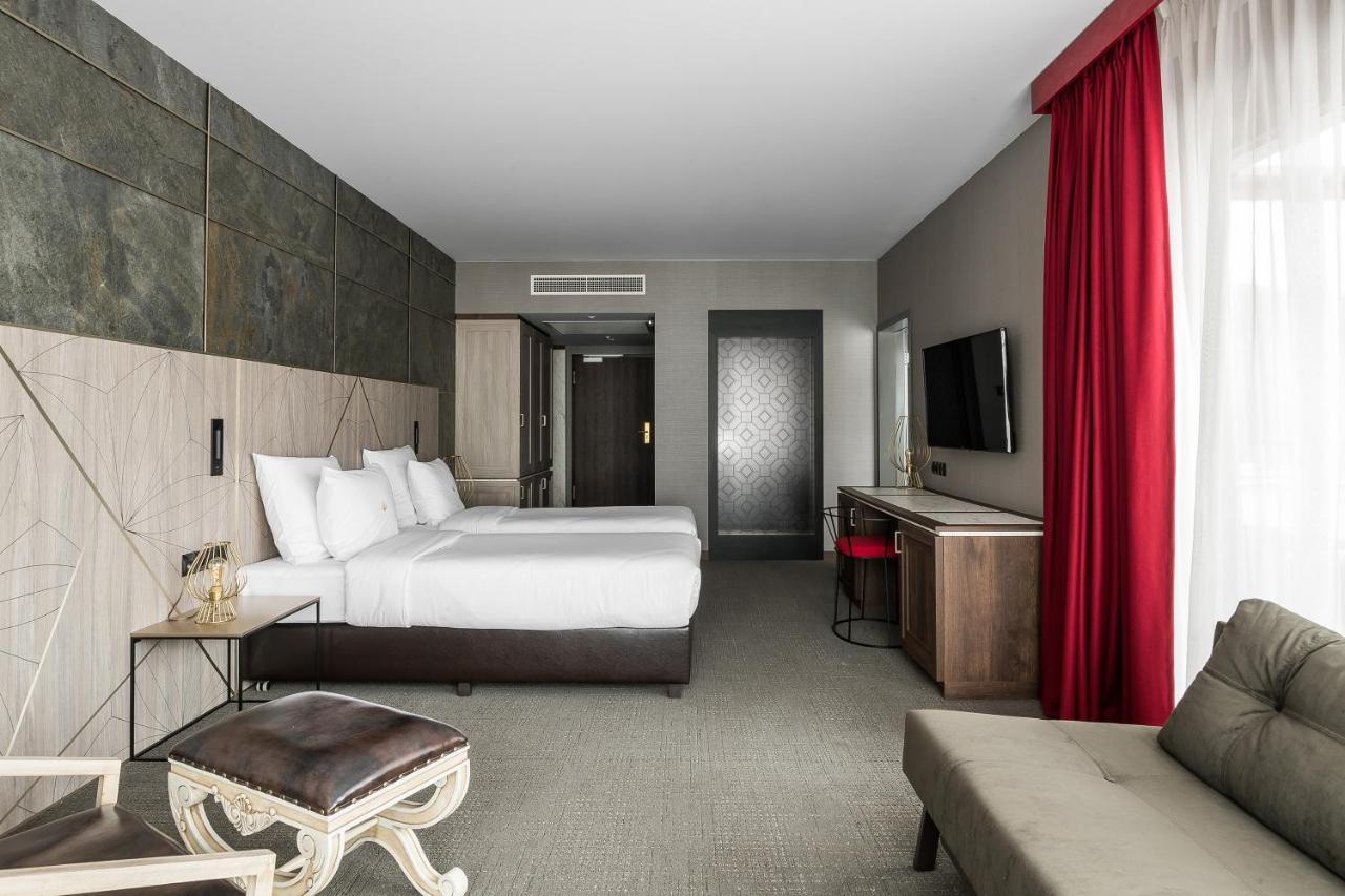 Nosalowy Park Hotel & Spa Zakopane Exterior foto A room at the hotel