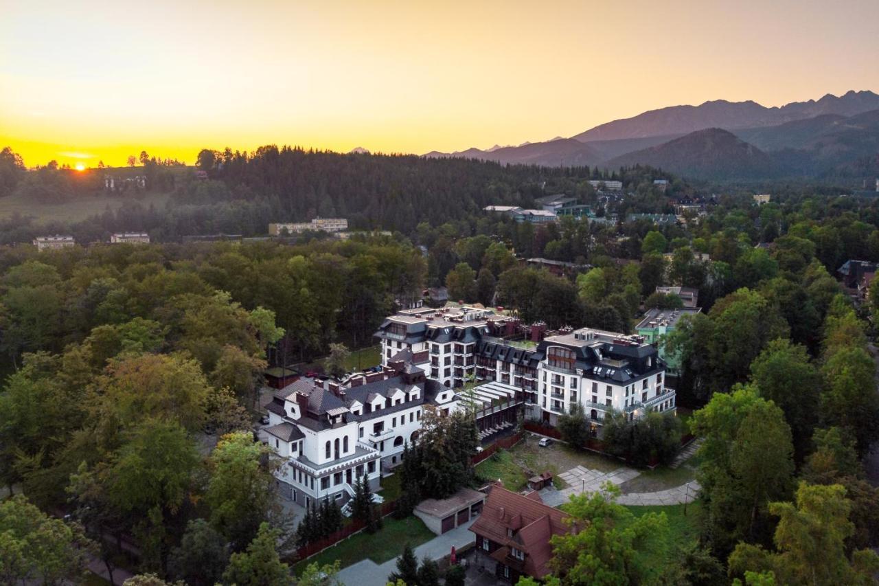 Nosalowy Park Hotel & Spa Zakopane Exterior foto Aerial view of the hotel